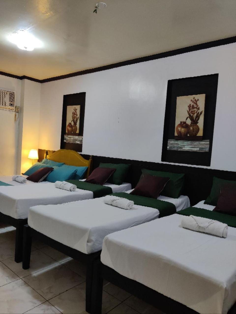Center Parkway Pension House Kalibo Zewnętrze zdjęcie