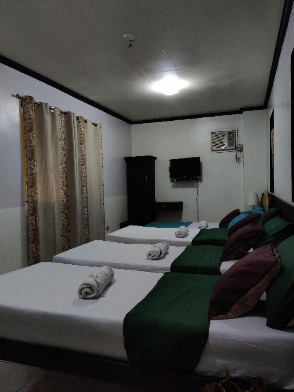 Center Parkway Pension House Kalibo Zewnętrze zdjęcie