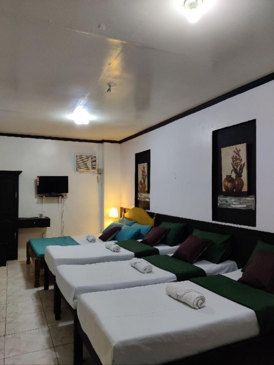 Center Parkway Pension House Kalibo Zewnętrze zdjęcie