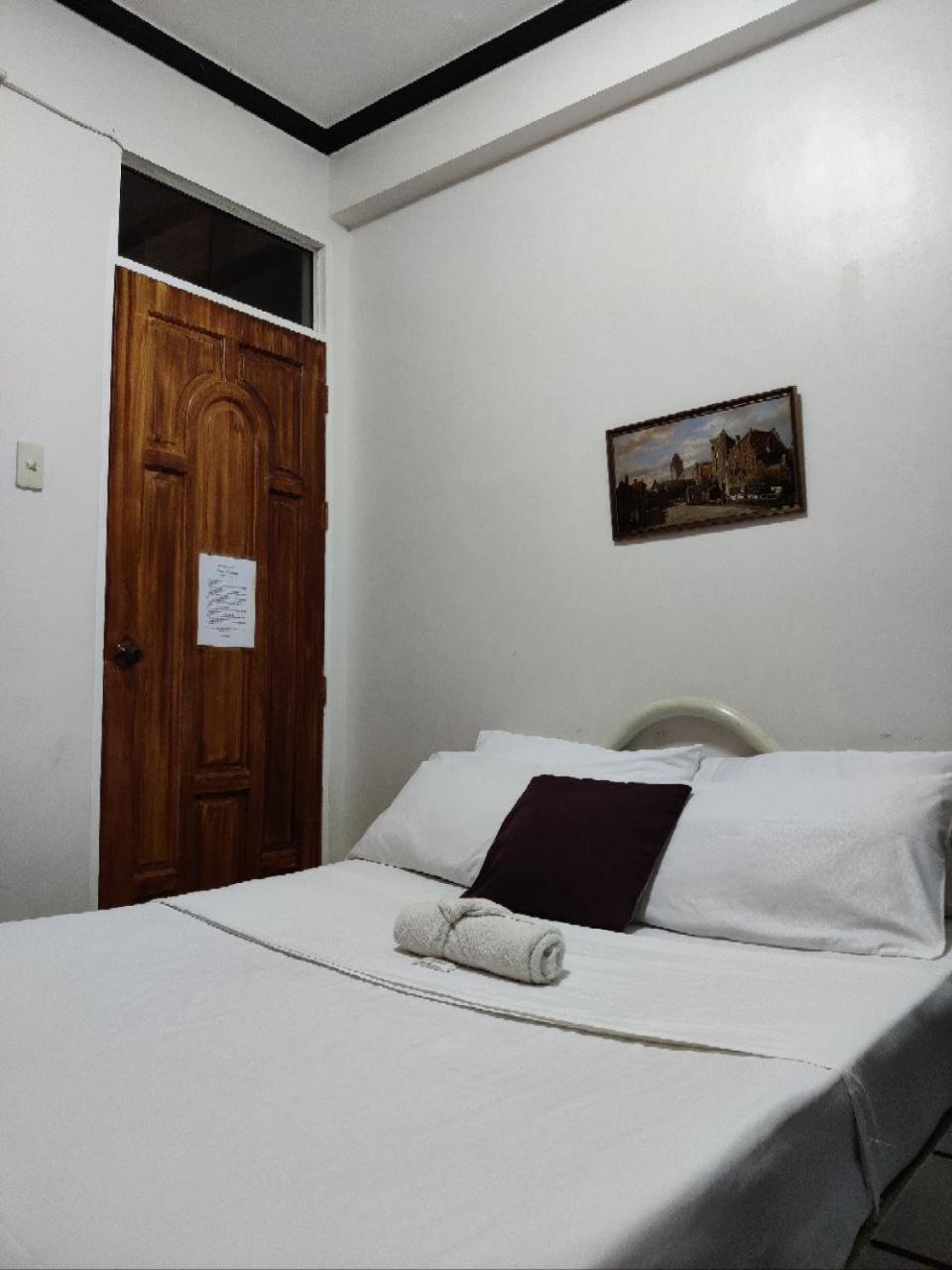 Center Parkway Pension House Kalibo Zewnętrze zdjęcie