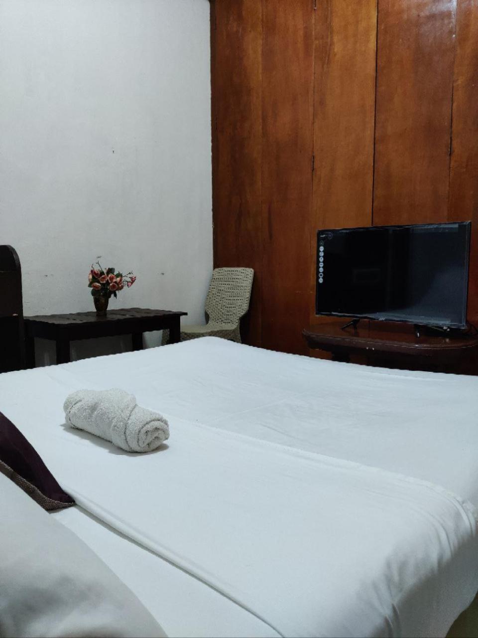 Center Parkway Pension House Kalibo Zewnętrze zdjęcie