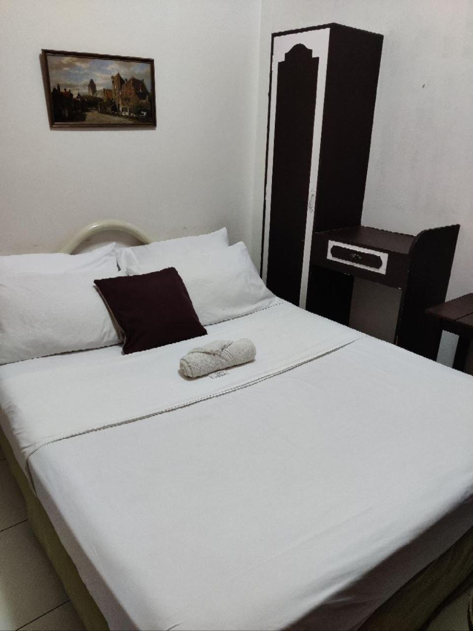 Center Parkway Pension House Kalibo Zewnętrze zdjęcie