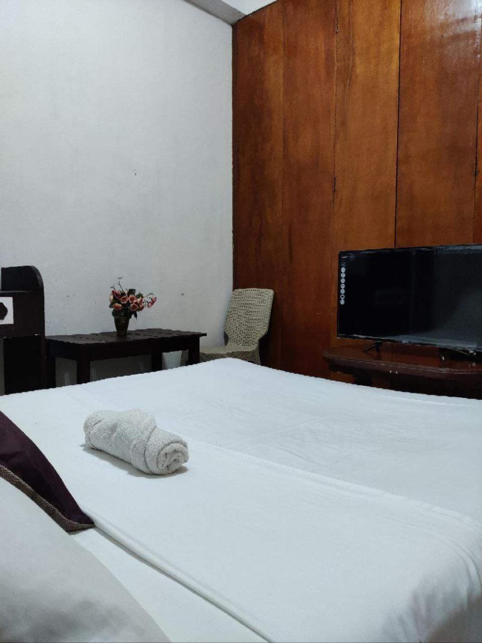 Center Parkway Pension House Kalibo Zewnętrze zdjęcie